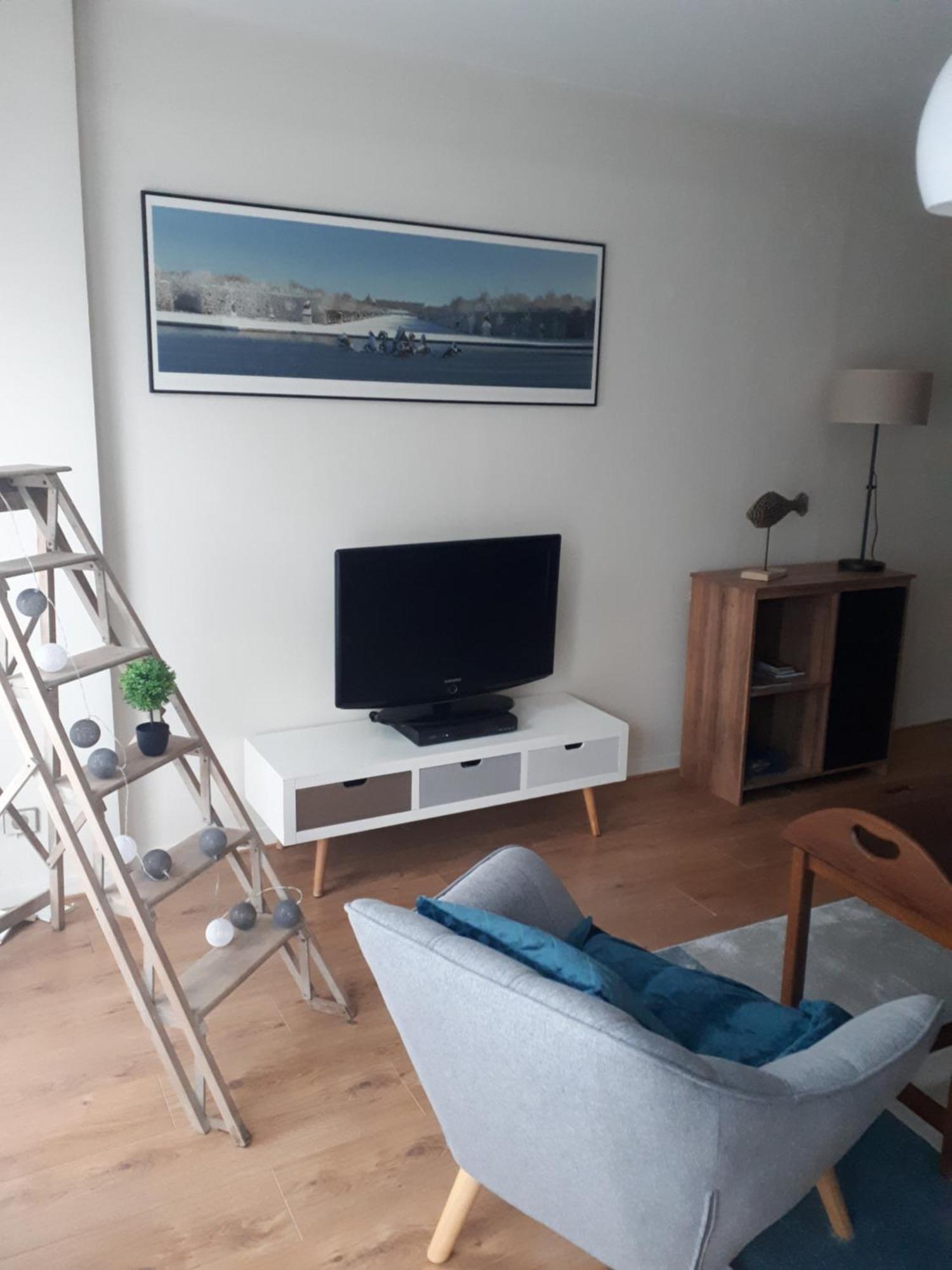 Appartement 3 Chambres 5 Couchages Версал Екстериор снимка